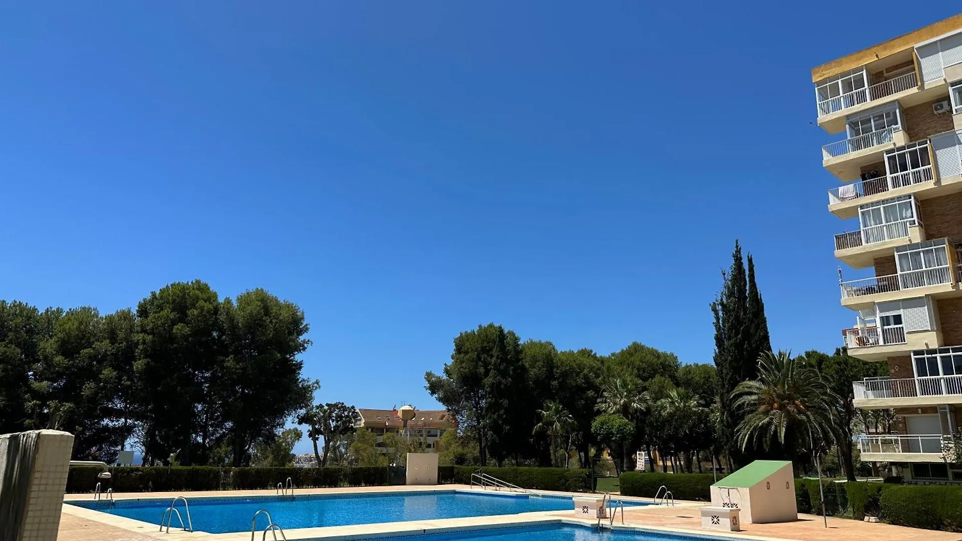 Apartamento Acogedor Estudio Con Piscina Y Vistas Al Mar Benalmádena